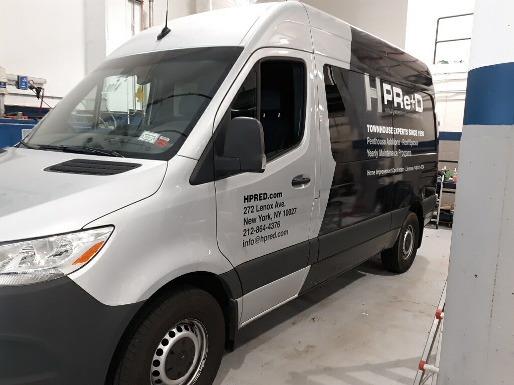 Custom Fleet Graphics for Business in NYC